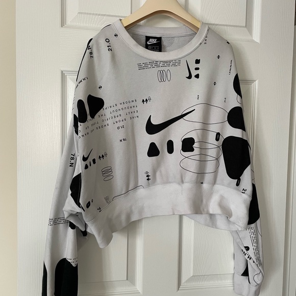 Nike 21.0 Cropped Sweatshirt - Picture 4 of 8